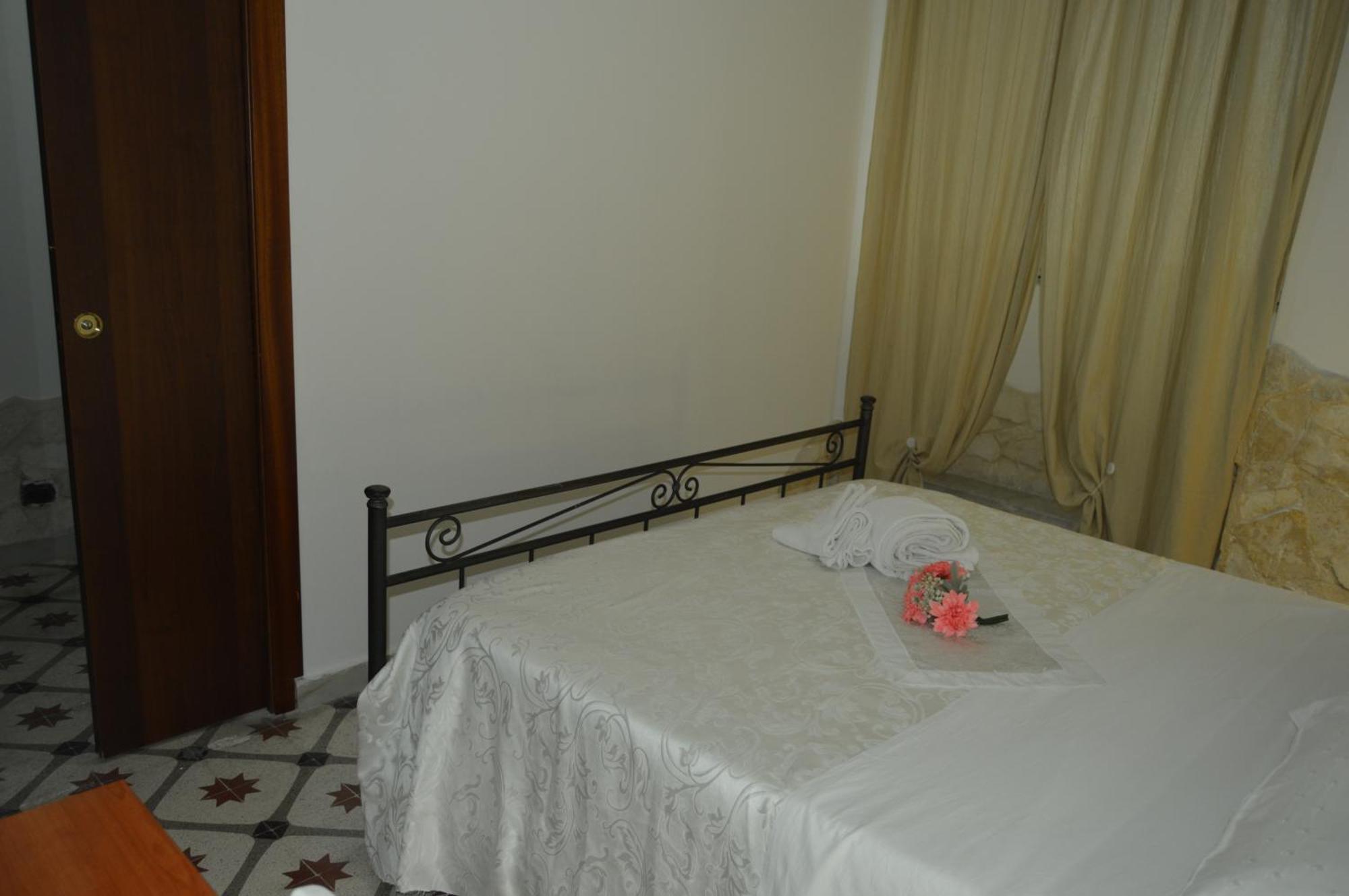 Bed&Breakfast Vecchio Porto Catania Esterno foto